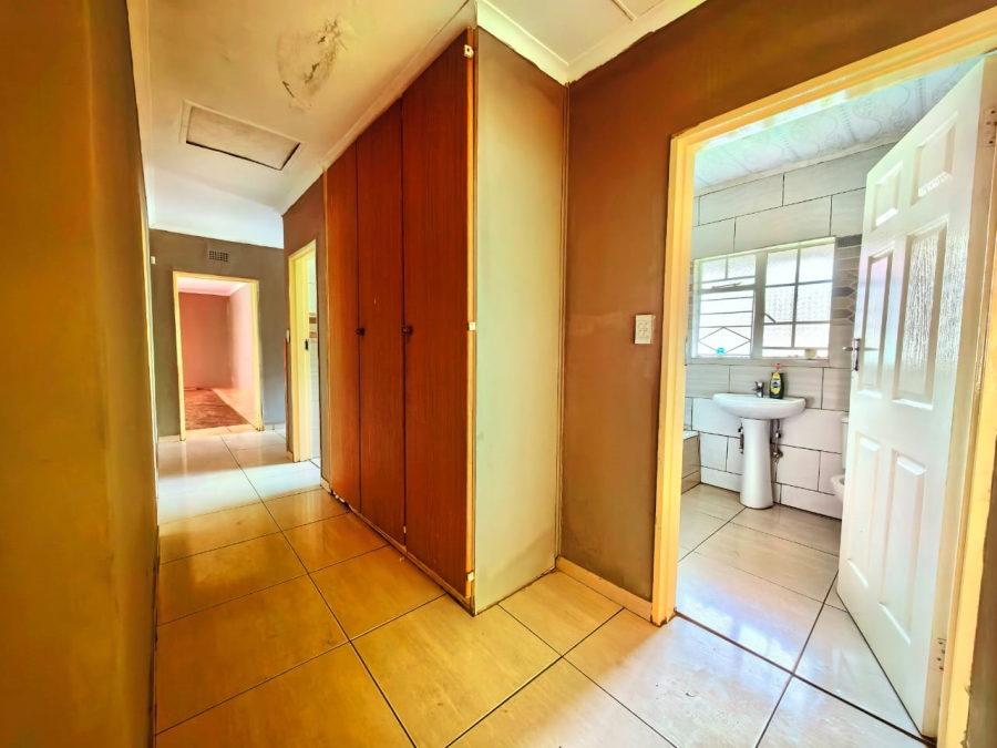 4 Bedroom Property for Sale in Vaalpark Free State